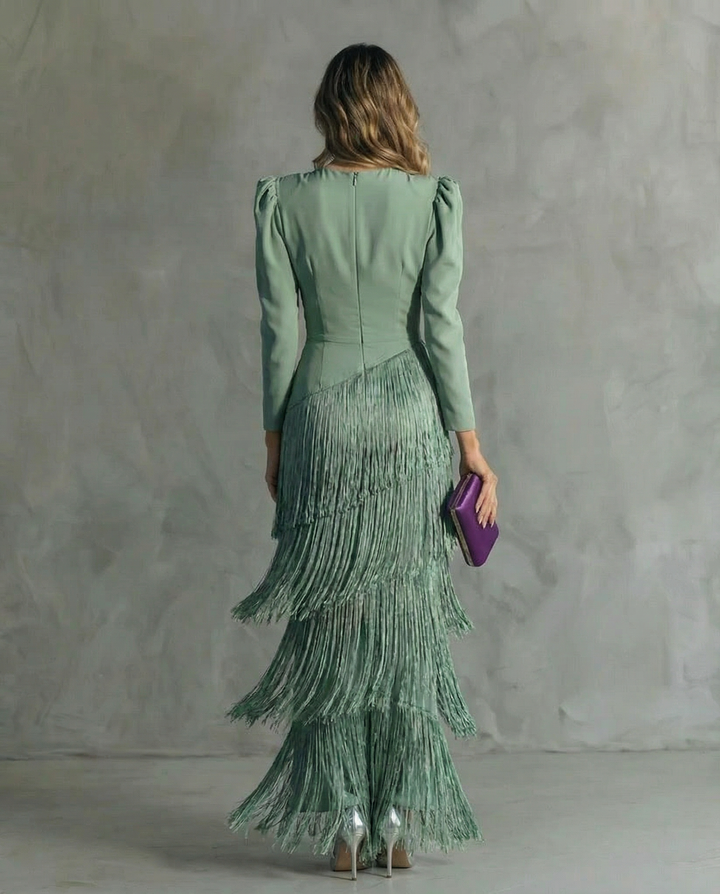 Alessia - Elegante abito midi con maniche a frange