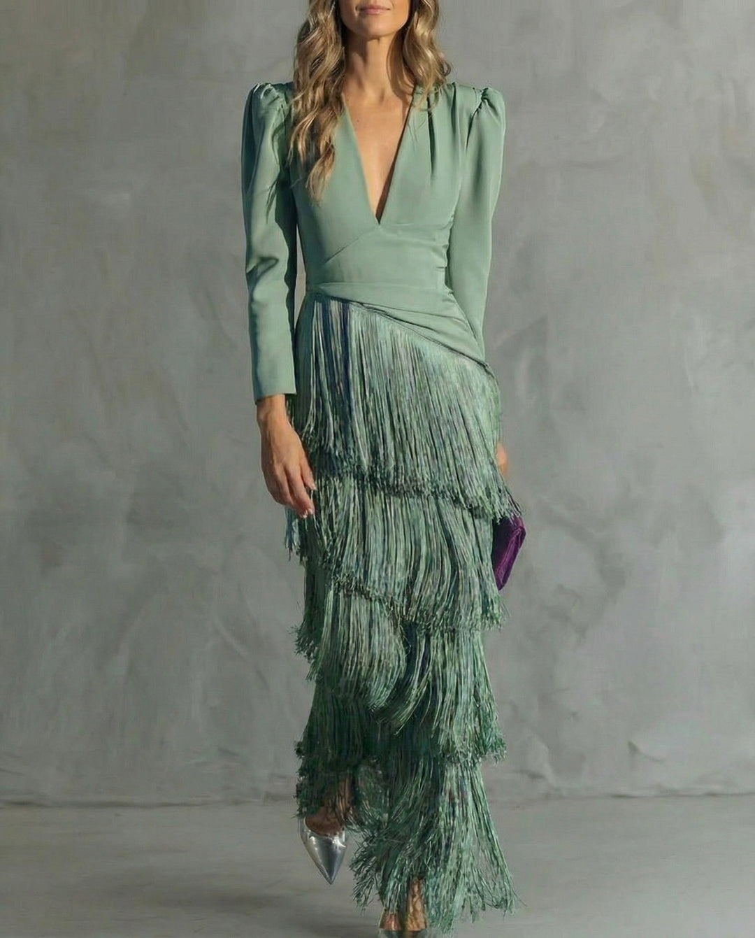 Alessia - Elegante abito midi con maniche a frange